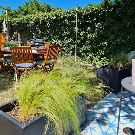 Chalet En Bois, Idealement Situe Pres De La Plage Des Seulieres * La Sabliere