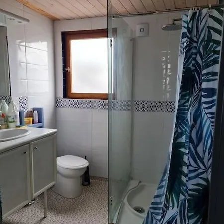 Chalet En Bois, Idealement Situe Pres De La Plage Des Seulieres La Sabliere